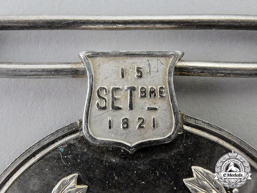 el_salvador._a_medal_for_its_loyal_defenders,_silver_grade,_c.1900_c17-7308