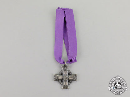 canada._a_memorial_cross,4_th_infantry_battalion,_vimy_ridge_wia,_passchendaele_dow_c17-7311