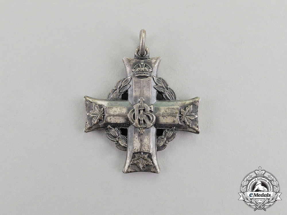 canada._a_memorial_cross,4_th_infantry_battalion,_vimy_ridge_wia,_passchendaele_dow_c17-7312