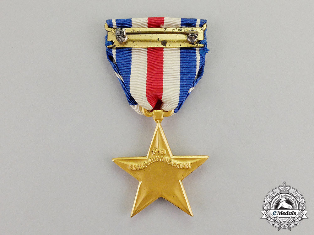 united_states._a101_st_airborne_band_of_brothers_officer's_gallantry_group_for_bastogne_c17-7327