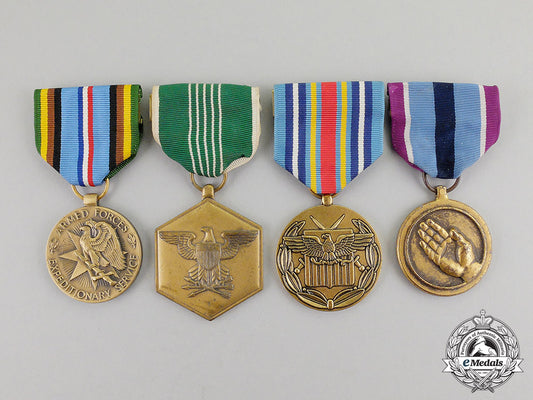 united_states._a_lot_of_four_medals&_awards_c17-732_1