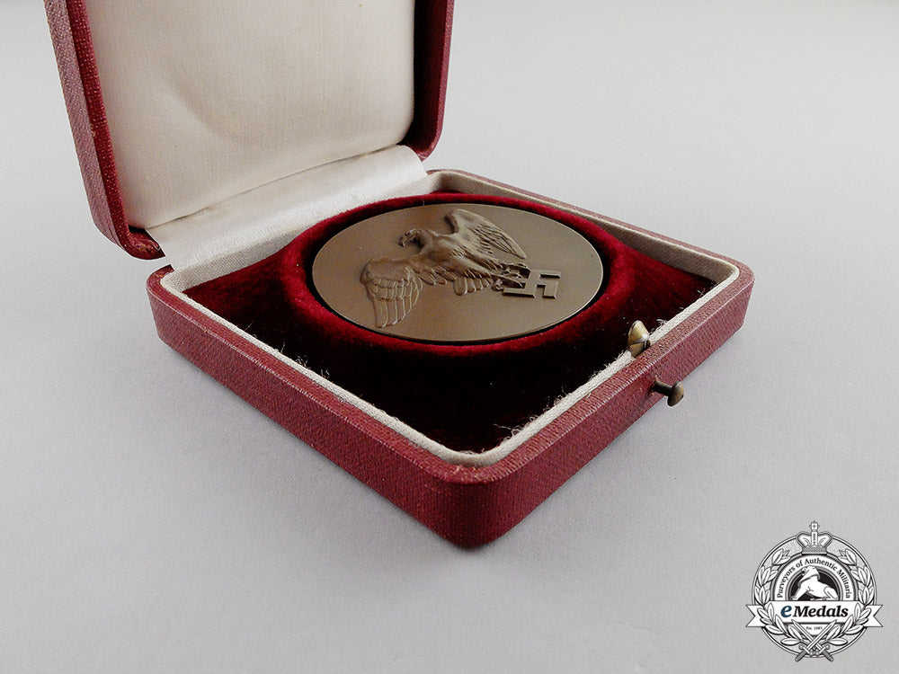 germany._a_table_medal_for_animal_breeding_by_the_prussian_state_mint_c17-740