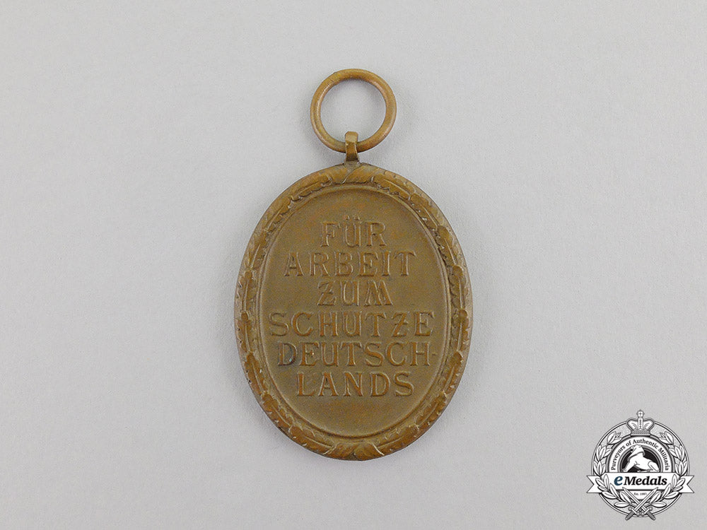 germany._three_third_reich_period_medals,_awards,_decorations_w._ribbon_bar_c17-744_2