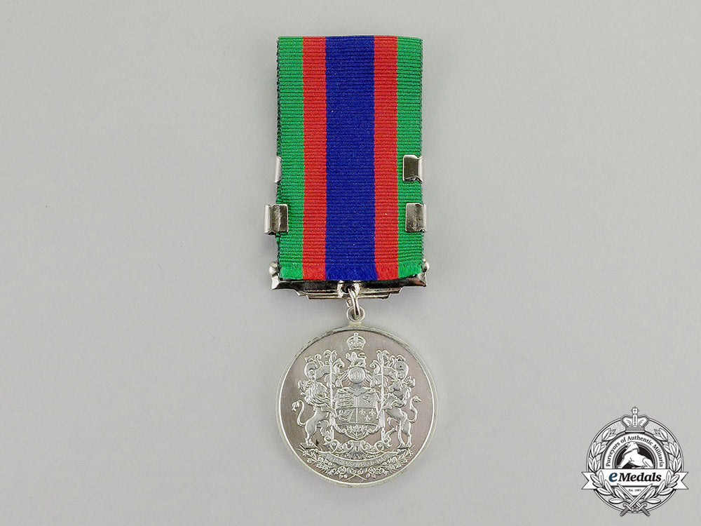 canada._a_volunteer_service_medal_with_overseas&_hong_kong_clasps_c17-7476