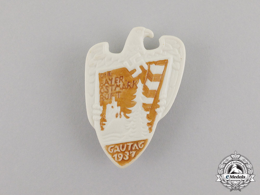 germany._a1937_regional_day_of_the_bavarian-_ostmark_badge_c17-7641