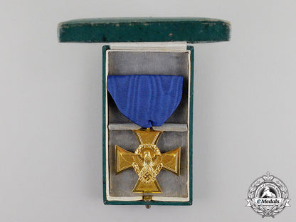 germany._a_mint_third_reich_period_police25-_year_long_service_cross_in_its_presentation_case_c17-7684_1_1