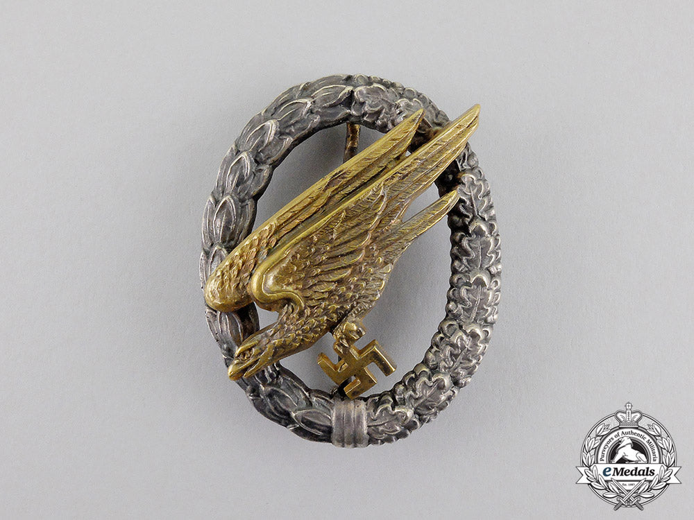 germany._a_luftwaffe_fallschirmjäger_badge_by_c.e._juncker_of_berlin_c17-7715