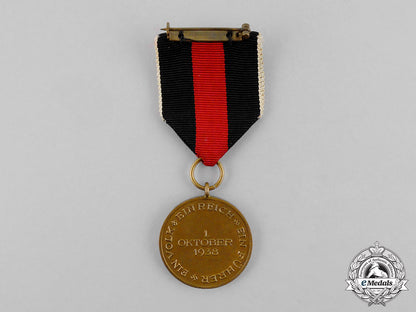 germany._an_entry_into_the_sudetenland_medal_with_clasp_c17-7762