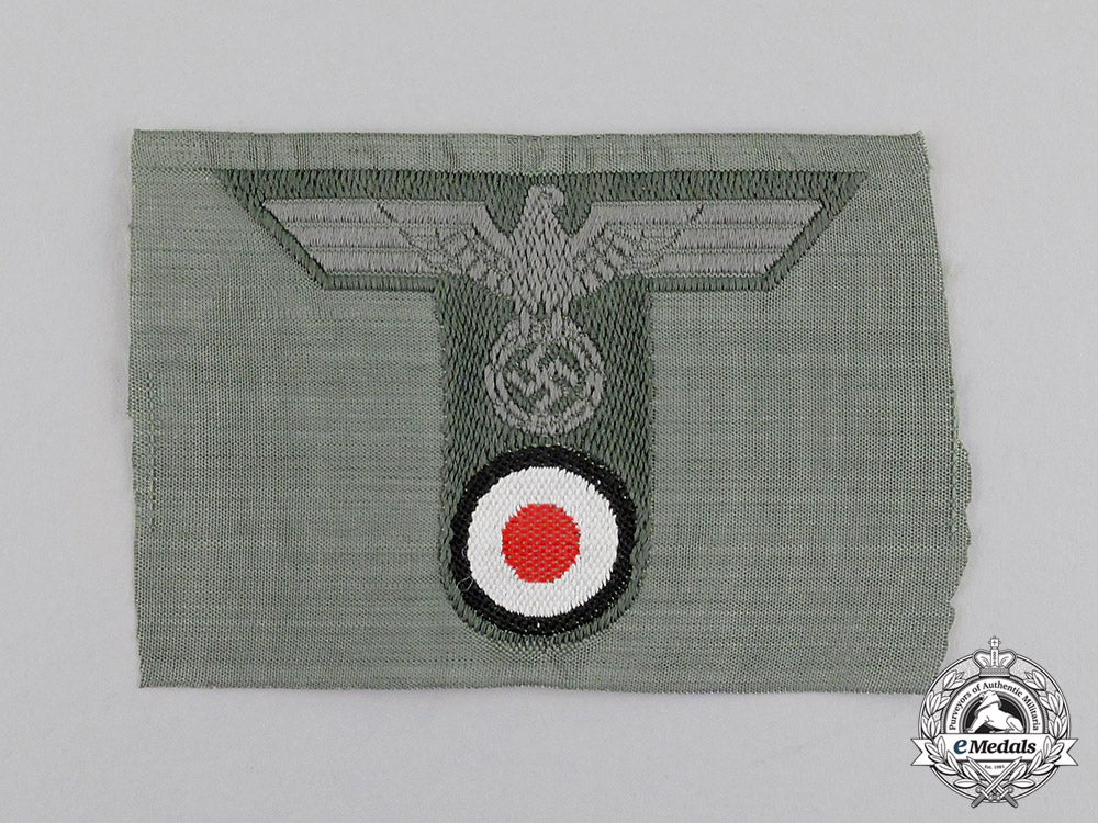 germany._a_mint_wehrmacht_heer(_army)_field_cap_insignia_c17-7790