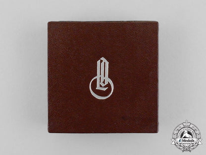 germany._a_mint_war_merit_cross2_nd_class_with_swords_in_its_scarce_ldo_case_c17-7814