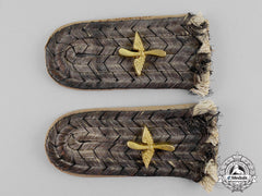 Germany. An Imperial Prussian Fliegertruppe Lieutenant Shoulder Boards