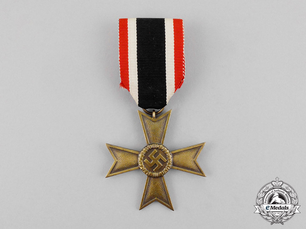 germany._a_war_merit_cross_second_class_without_swords_with_packet_by_katz&_deyhle_c17-7854