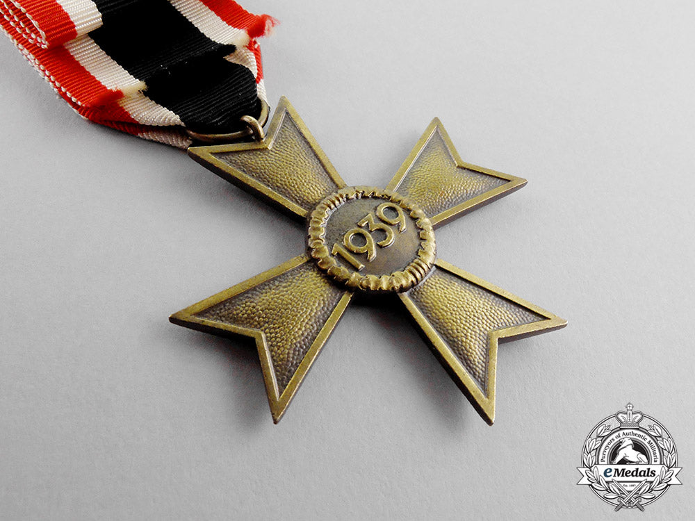germany._a_war_merit_cross_second_class_without_swords_with_packet_by_katz&_deyhle_c17-7857