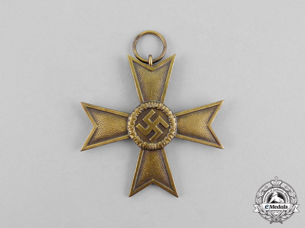 germany._a_war_merit_cross_second_class_without_swords_with_packet_by_katz&_deyhle_c17-7858