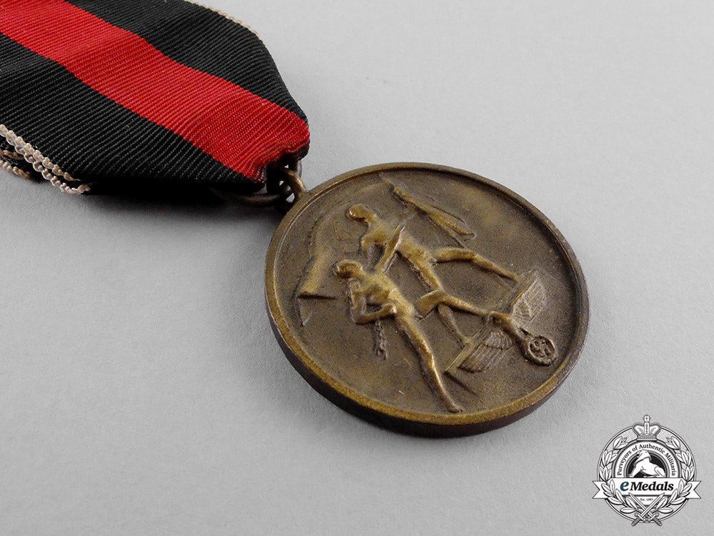 germany._an_entry_into_the_sudetenland_commemorative_medal_c17-7874