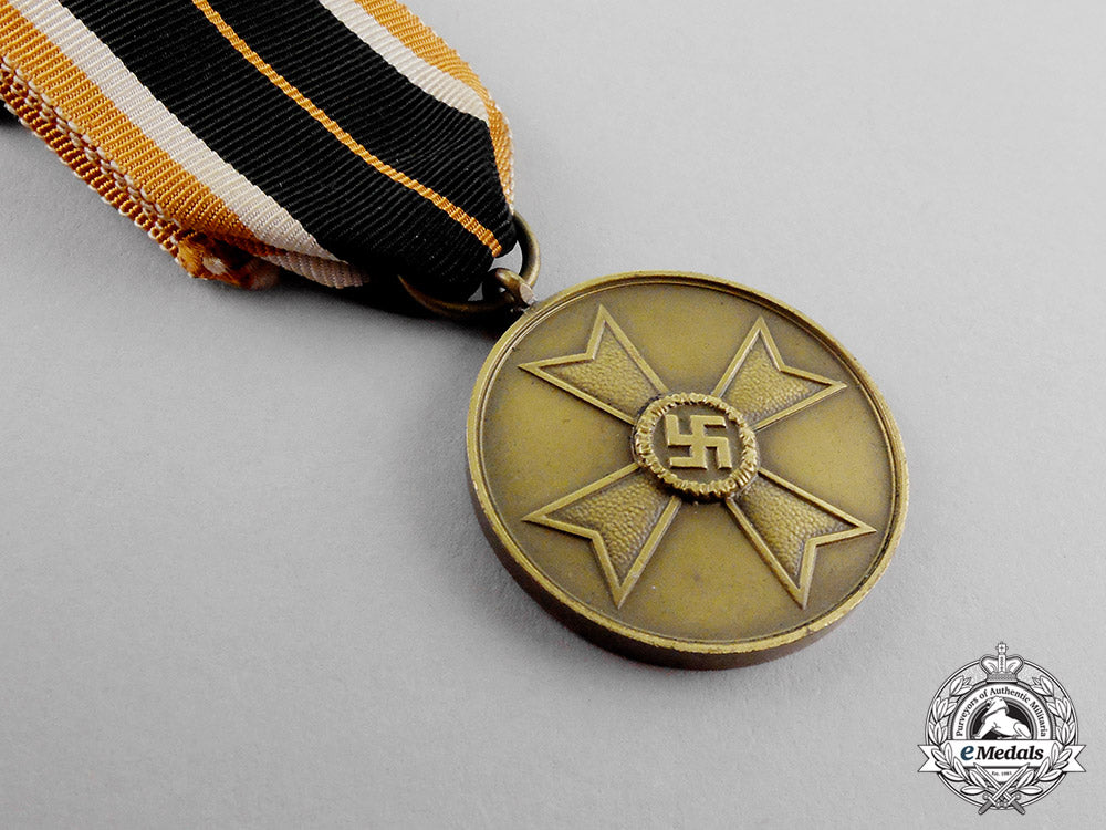 germany._three_war_merit_medals_and_crosses_c17-7882