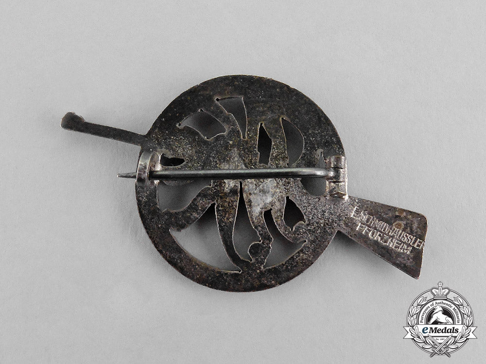 germany._a_german_district_leader_marksmanship_badge_c17-7908