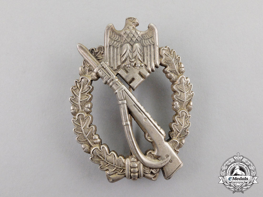 germany._a_silver_grade_infantry_assault_badge_by_adolf_scholze_c17-801