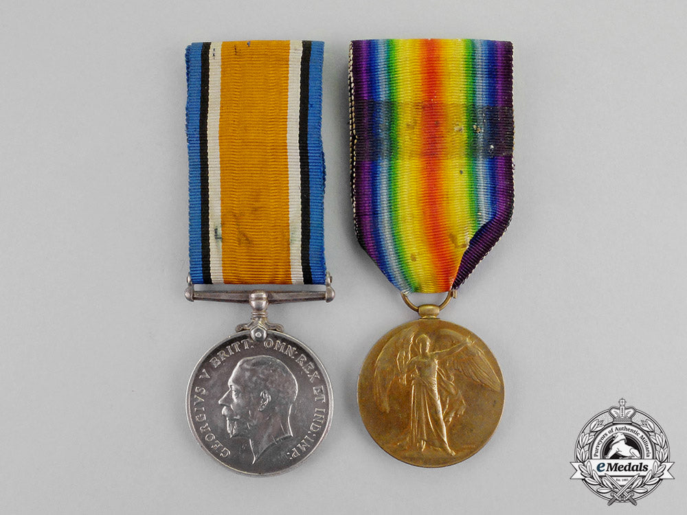 canada._an_first&_second_war_porter_family_group_c17-8048