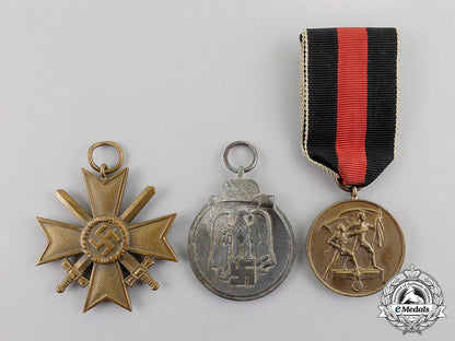 germany._three_wartime_period_medals,_awards,_and_decorations_c17-815_2