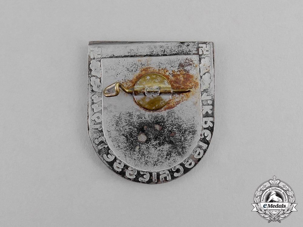 germany._a1944_meran_first_district_marksmanship_festival_badge_c17-8195