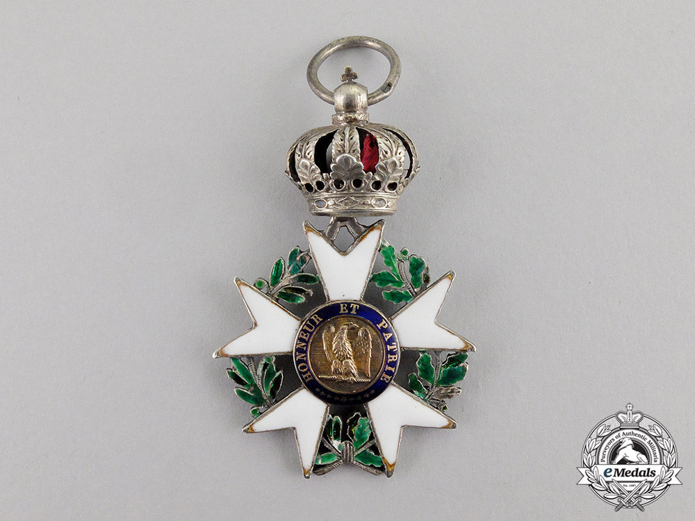 france,_first_empire._a_legion_d'honneur,_officer's_cross,_type_iii,_c.1809_c17-826_1