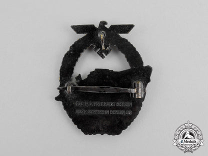 germany._a_kriegsmarine_e-_boat_badge_by_schwerin;_second_type-_variant_one_c17-8356