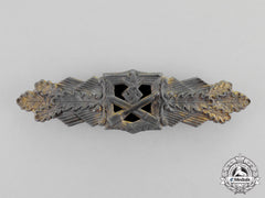 Germany. A Gold Grade Close Combat Clasp By F. Linden; Soldered Hinge Type