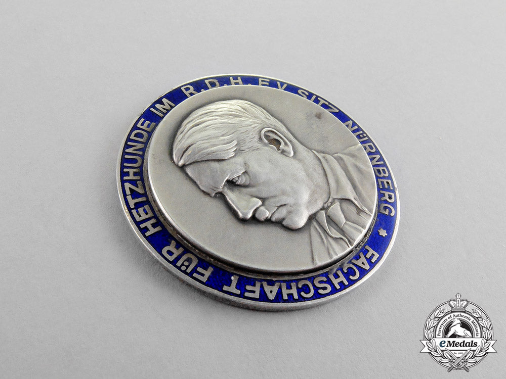 germany._an_association_of_hunting_dog_breeder/_trainer_award_medal_c17-8505