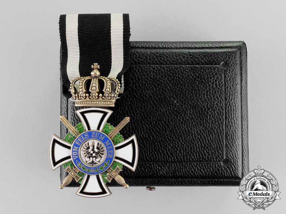 prussia._a1916-1918_issue_royal_houseorder_of_hohenzollern_knight’s_cross_with_swords_c17-8541