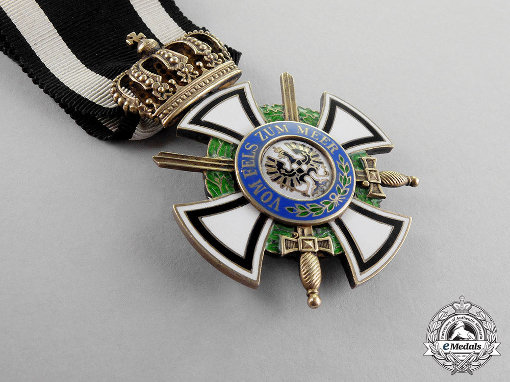 prussia._a1916-1918_issue_royal_houseorder_of_hohenzollern_knight’s_cross_with_swords_c17-8547