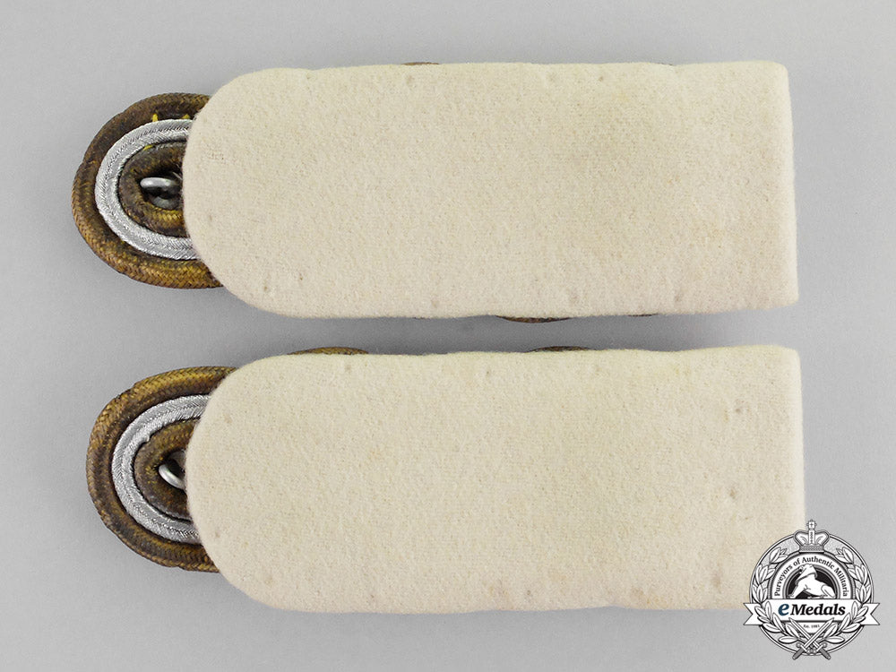 germany._a_set_of_luftwaffe_generalmajor_shoulder_boards_c17-8553