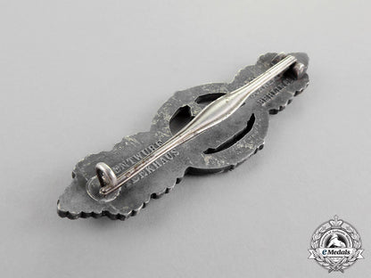 germany._a_textbook_silver_grade_submarine_front_clasp_by_schwerin_of_berlin_c17-8562