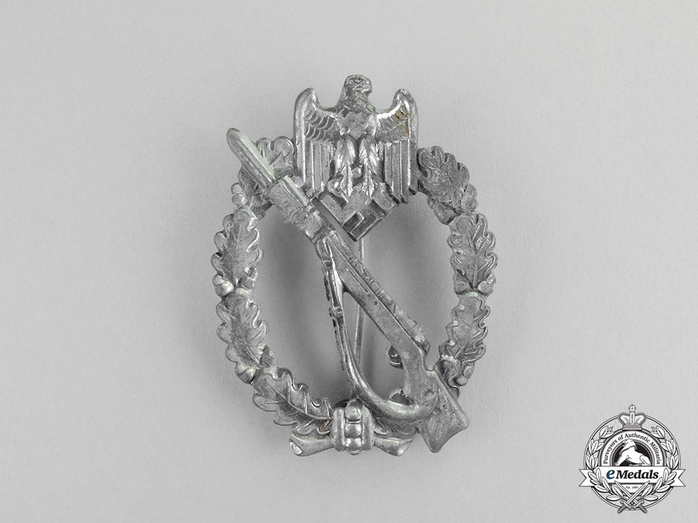 germany._a_silver_grade_infantry_assault_badge_c17-8641