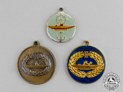 germany._three_post_war_veteran’s_organization_badges_c17-8655