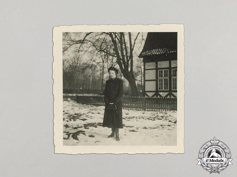 germany.7_photos_of_women_of_ns-_frauenschaft_c17-8892