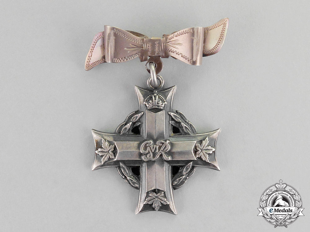 canada._a_memorial_cross_pair_to_nursing_sister_elizabeth_lillie_o'kelly,_rcaf_c17-9148