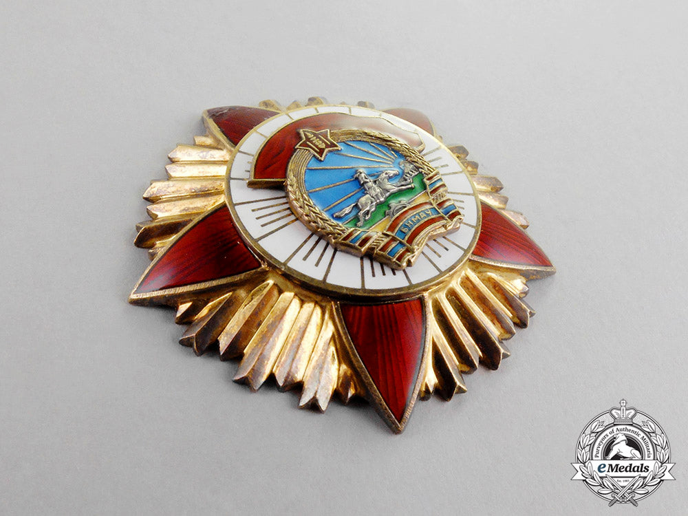 mongolia._an_order_of_red_combat_banner_c17-9173