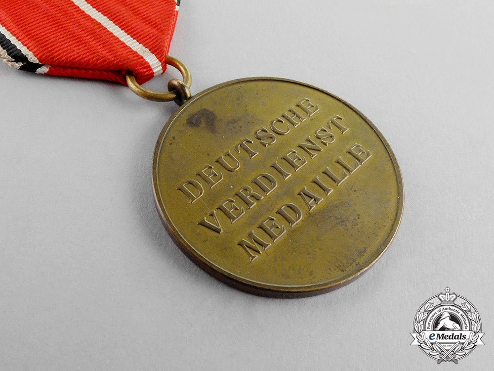 germany._a_german_eagle_order“_verdienstmedaille”_merit_medal;_maker“29”_c17-9192_1_1_1