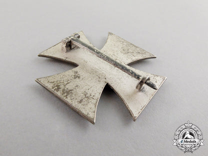 germany._an_iron_cross1939_first_class_in_ldo_case_of_issue_c17-934