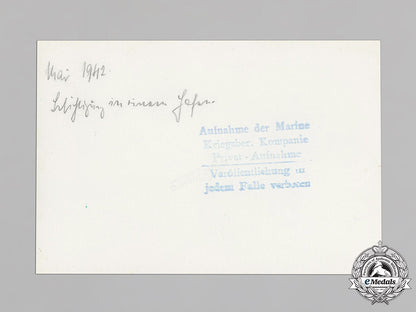 germany._a_kriegsmarine_nco’s_tropical_visor_cap_with_a_photograph_of_the_cap_being_worn_c18-012208_1_