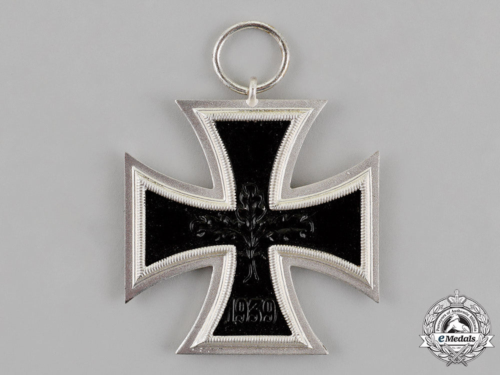 germany,_republic._a_mint_iron_cross1939_second_class,_alternative1957_version_c18-012304