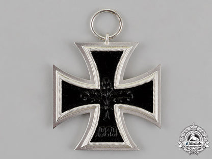 germany,_republic._a_mint_iron_cross1939_second_class,_alternative1957_version_c18-012304