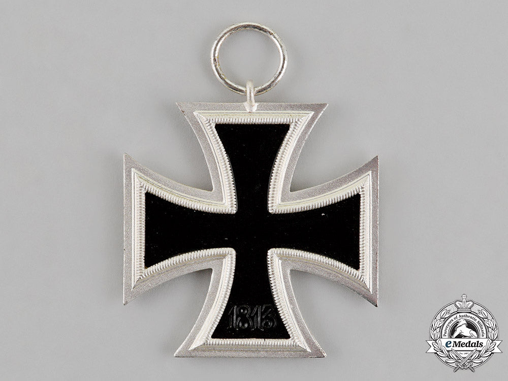 germany,_republic._a_mint_iron_cross1939_second_class,_alternative1957_version_c18-012305