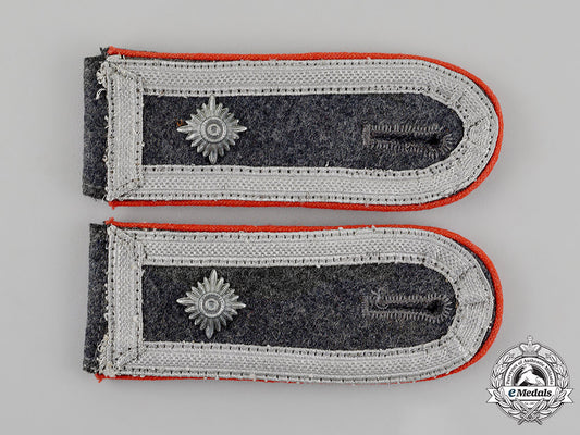 germany._a_mint_set_of_matching_luftwaffe_flak_feldwebel_rank_shoulder_straps_c18-012328