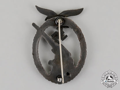 germany._a_mint_luftwaffe_flak_badge,_c.1942_c18-012362