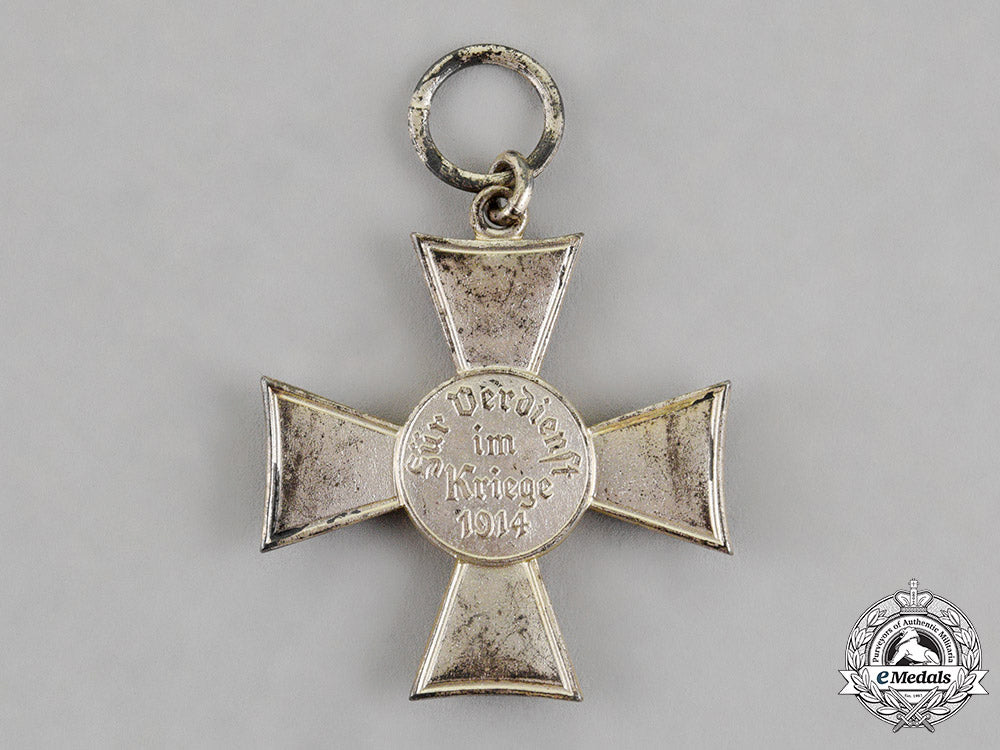 lübeck._a_hanseatic_cross,_c.1915_c18-012431