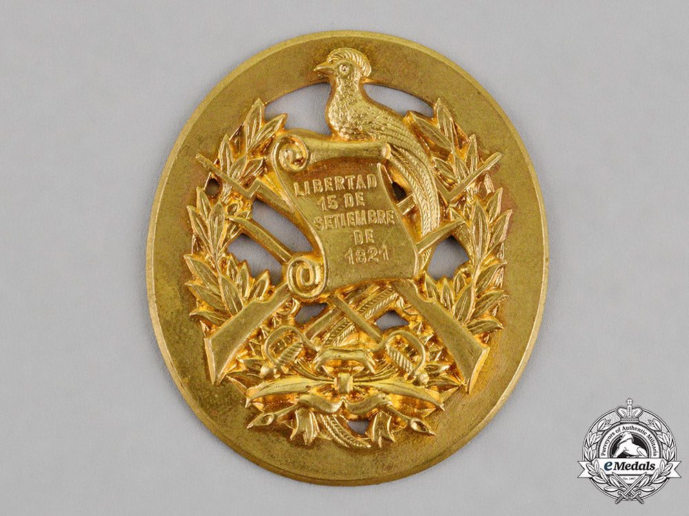guatemala,_jorge_ubico_rule._two_army_badges_c18-012455_1_1