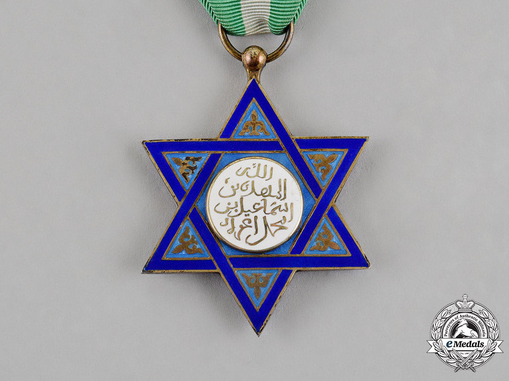 morocco,_spanish_protectorate._an_order_of_mehdauia,_breast_badge,_c.1930_c18-012463