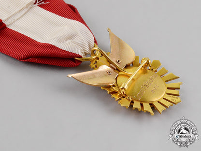 united_states._a_colonial_daughters_of_the_seventeenth_century_badge_in_gold,_c.1900_c18-012571